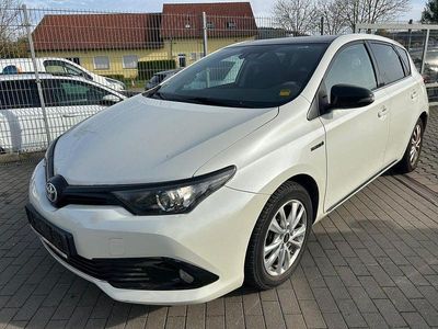 Toyota Auris Hybrid