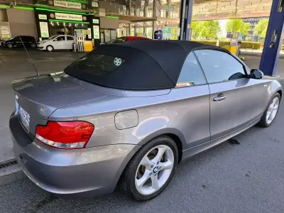 Gebraucht BMW 120 Cabriolet Sport Line 170 PS (125 kW) 2009 Grau Cabrio