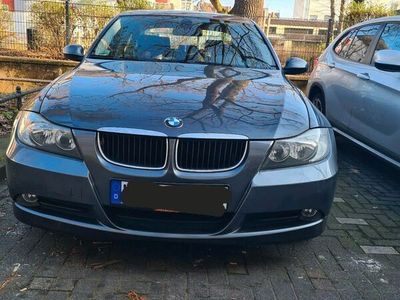 gebraucht BMW 318 i Automatik