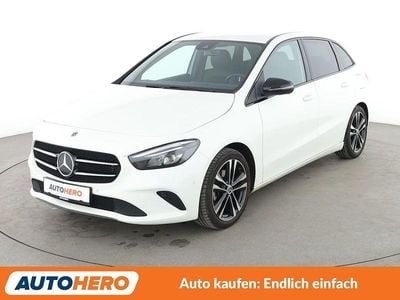 Gebraucht Mercedes B200 Progressive 163 PS (119 kW) 2020 Weiß Van / Kleinbus