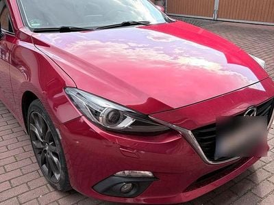 Usado Mazda 3 Nakama 164 HP (120 kW) 2016 Vermelho Coupé