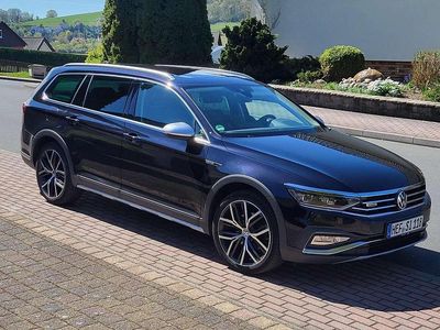 Usata VW Passat Alltrack 200 CV (147 kW) 2021 Nero Station wagon