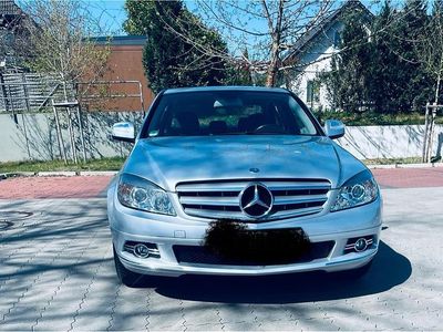 Silber Gebraucht 2007 Mercedes C200 Limousine | 6.300 €