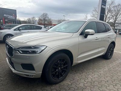 Gebraucht Volvo XC60 Momentum 197 PS (144 kW) 2020 Braun SUV