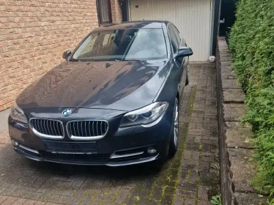 Gebraucht BMW 520 190 PS (139 kW) 2016 Grau Limousine
