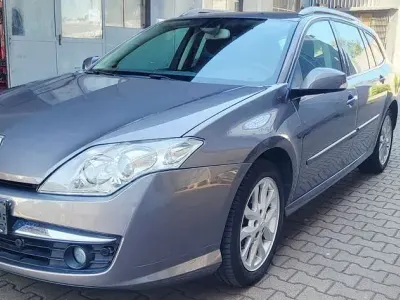 Gebraucht Renault Laguna III Expression 131 PS (96 kW) 2008 Grau Limousine