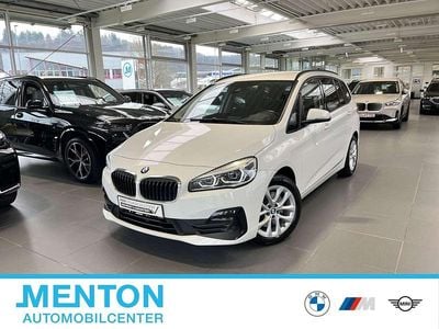 Weiß Gebraucht 2021 BMW 218 Gran Tourer Advantage Van / Kleinbus | 21.290 € (Fairer Preis)
