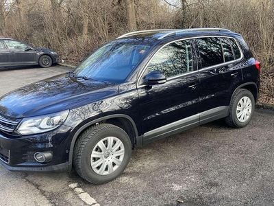 Gebraucht VW Tiguan Cup 177 PS (130 kW) 2014 Schwarz SUV