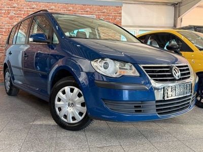 Blau Gebraucht 2009 VW Touran Conceptline Van / Kleinbus | 3.480 € (Fairer Preis)