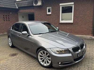 Gebraucht BMW 318 Performance 143 PS (105 kW) 2010 Grau Limousine