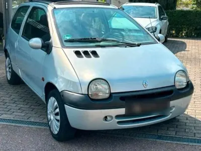 Gebraucht Renault Twingo 75 PS (55 kW) 2002 Silber Kleinwagen
