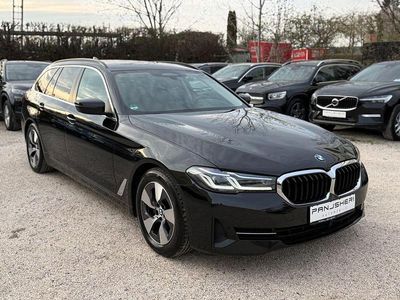 Gebraucht BMW 520 Performance 190 PS (139 kW) 2021 Saphirschwarz Kombi