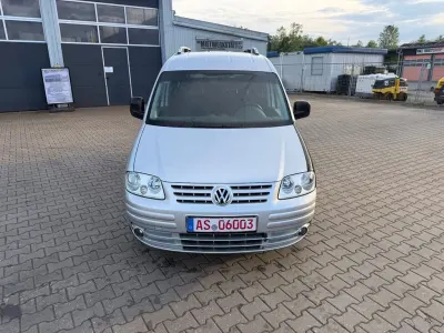 Używany VW Caddy Life 105 KM (77 kW) 2005 Srebrny Minivan