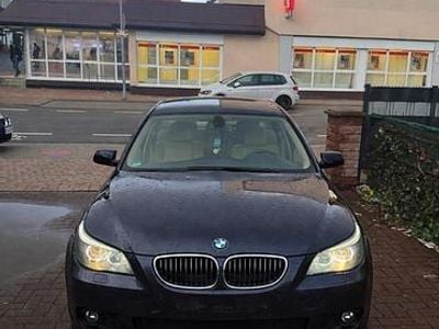 Gebraucht BMW 525 M Sport 177 PS (130 kW) 2005 Blau Limousine