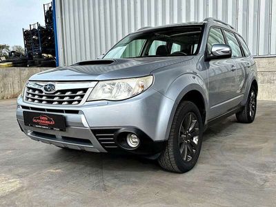 gebraucht Subaru Forester 2.0D Edition/PANO/SHZ/RCAM/LEDER