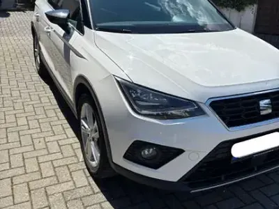 Gebraucht Seat Arona FR 116 PS (85 kW) 2019 Weiß SUV