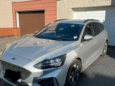 Gebraucht Ford Focus ST-Line 120 PS (88 kW) 2022 Silber Kombi
