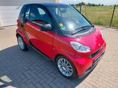 Gebraucht Smart ForTwo Coupé 71 PS (52 kW) 2010 Rot Coupé