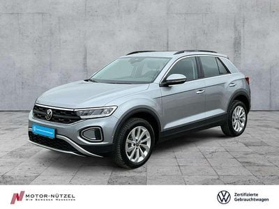 Second-hand VW T-Roc Life 150 CP (110 kW) 2025 Argintiu SUV