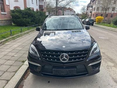 Usata Mercedes ML63 AMG AMG 525 CV (386 kW) 2014 Nero SUV