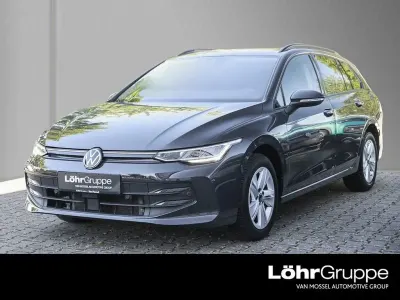 Gebraucht VW Golf VIII Life 116 PS (85 kW) 2024 Grau Kombi