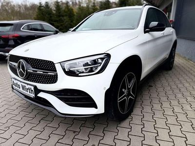 Gebraucht Mercedes GLC220 AMG line 194 PS (142 kW) 2021 Polarweiss SUV