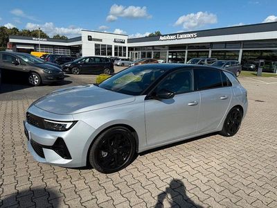 Grau Gebraucht 2024 Opel Astra GS Line Limousine | 27.990 € (Guter Preis)