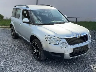 Gebraucht Skoda Yeti 110 PS (80 kW) 2014 Silber SUV