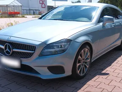 Gebraucht Mercedes CLS220 170 PS (125 kW) 2015 Silber Coupé
