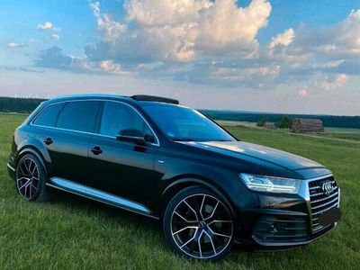 gebraucht Audi Q7 3.0TDI Matrix Quattro 7Sitzer Pano AHK 22zoll SUV