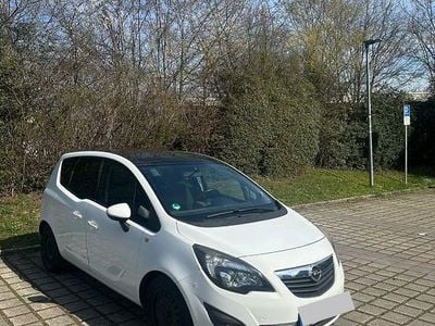 Gebraucht Opel Meriva Edition 120 PS (88 kW) 2011 Weiß Van / Kleinbus