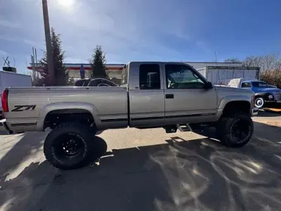 Usata Chevrolet Silverado 340 CV (250 kW) 1998 Beige SUV