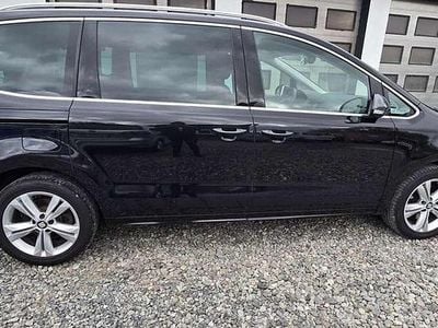 Second-hand Seat Alhambra FR-Line 150 CP (110 kW) 2016 Negru Monovolum