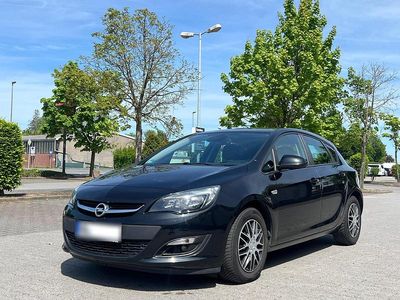 Gebraucht Opel Astra Style 120 PS (88 kW) 2014 Schwarz Limousine