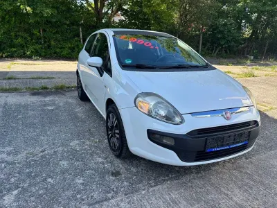 Gebraucht Fiat Punto Evo 69 PS (50 kW) 2012 Weiß Kleinwagen