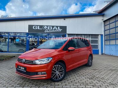Gebraucht VW Touran Comfortline 150 PS (110 kW) 2017 Orange Van / Kleinbus
