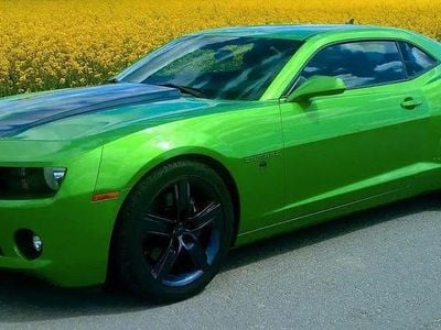 Gebraucht Chevrolet Camaro 305 PS (224 kW) 2010 Grün Coupé