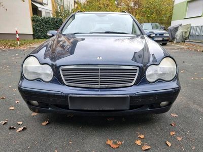 Mercedes C180