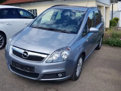 Gebraucht Opel Zafira 140 PS (102 kW) 2007 Silber Van / Kleinbus