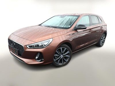 Metallic Gebraucht 2017 Hyundai i30 Intro Edition | 13.260 € (Fairer Preis)