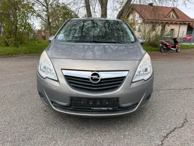 Gebraucht Opel Meriva 120 PS (88 kW) 2010 Braun Van / Kleinbus