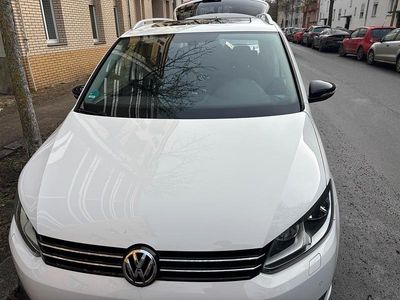 Gebraucht VW Touran 154 PS (113 kW) 2012 Weiß Van / Kleinbus