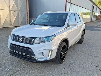 Gebraucht Suzuki Vitara Comfort+ 140 PS (102 kW) 2020 Weiß SUV