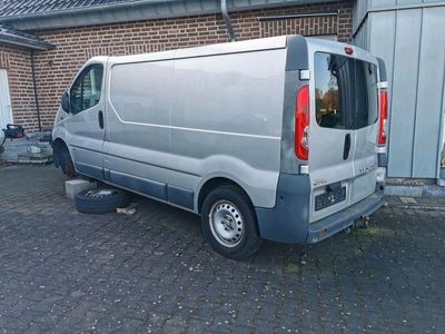 gebraucht Opel Vivaro 2.5 CDTI Easytronic