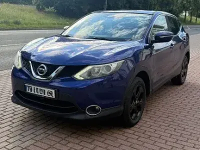 Gebraucht Nissan Qashqai 116 PS (85 kW) 2014 Blau SUV