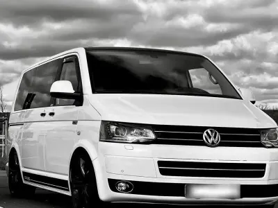 Second-hand VW T5 Edition 179 CP (131 kW) 2012 Alb Van