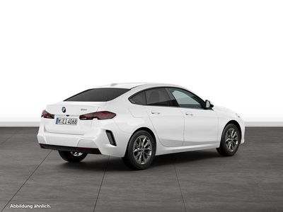 Gebraucht BMW 220 Shadowline 156 PS (114 kW) 2025 Alpinweiss Coupé