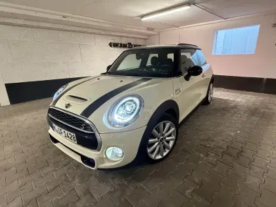 Gebraucht Mini Cooper S 192 PS (141 kW) 2018 Weiß Kleinwagen