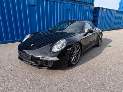Porsche 911 Carrera
