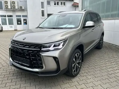 Neu DFSK Forthing 3 170 PS (125 kW) 2025 Grau SUV